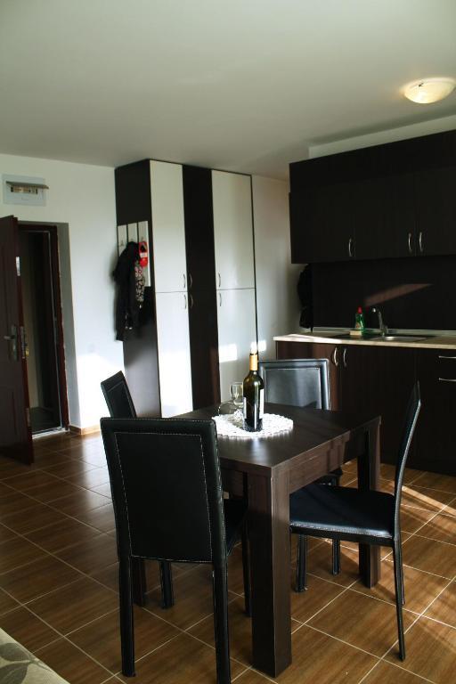 Guest House Ask Primorsko Habitación foto